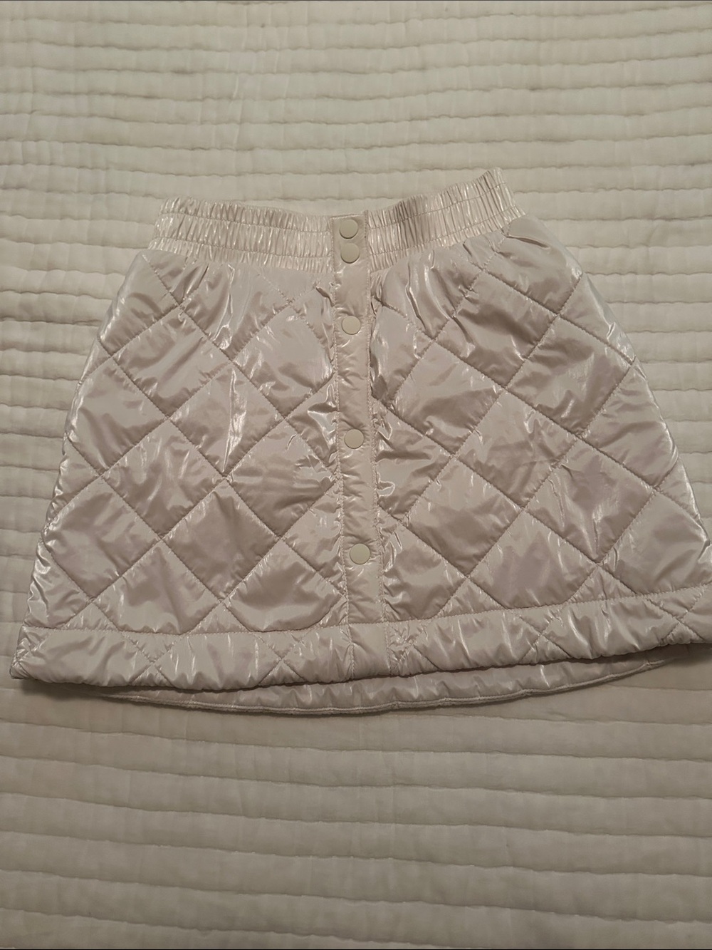 Athleta Quilted Snap-Front Mini Skirt in Light Cream
